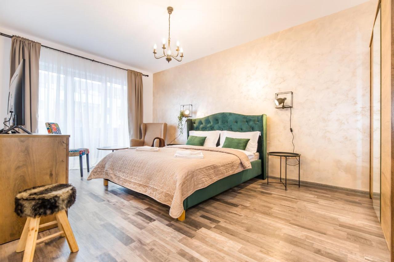 Apartament Smarald Brasov Exterior photo
